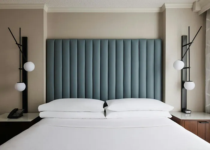 Chicago Marriott Hotel 4*